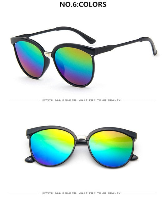 Cat Eye Brand Designer aurinkolasit Naisten Ylelliset Muoviset aurinkolasit Klassiset Retro Ulkoilulasit Oculos De Sol Gafas
